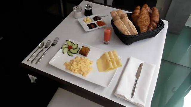 Art De Sejour - B&B Brüksel Oda ve Kahvaltı
